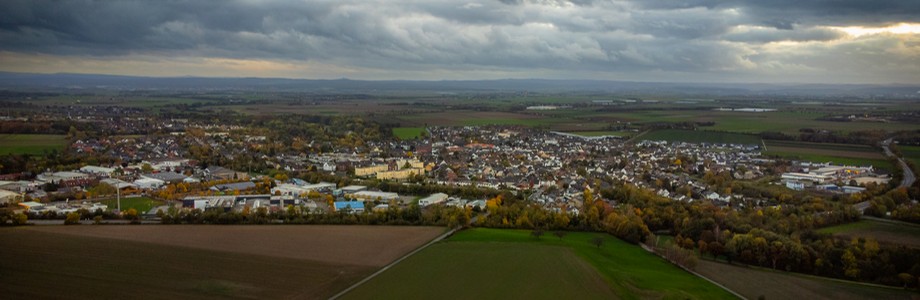 Dieses Bild ist eine Luftaufnahme von Swisttal-Heimerzheim.